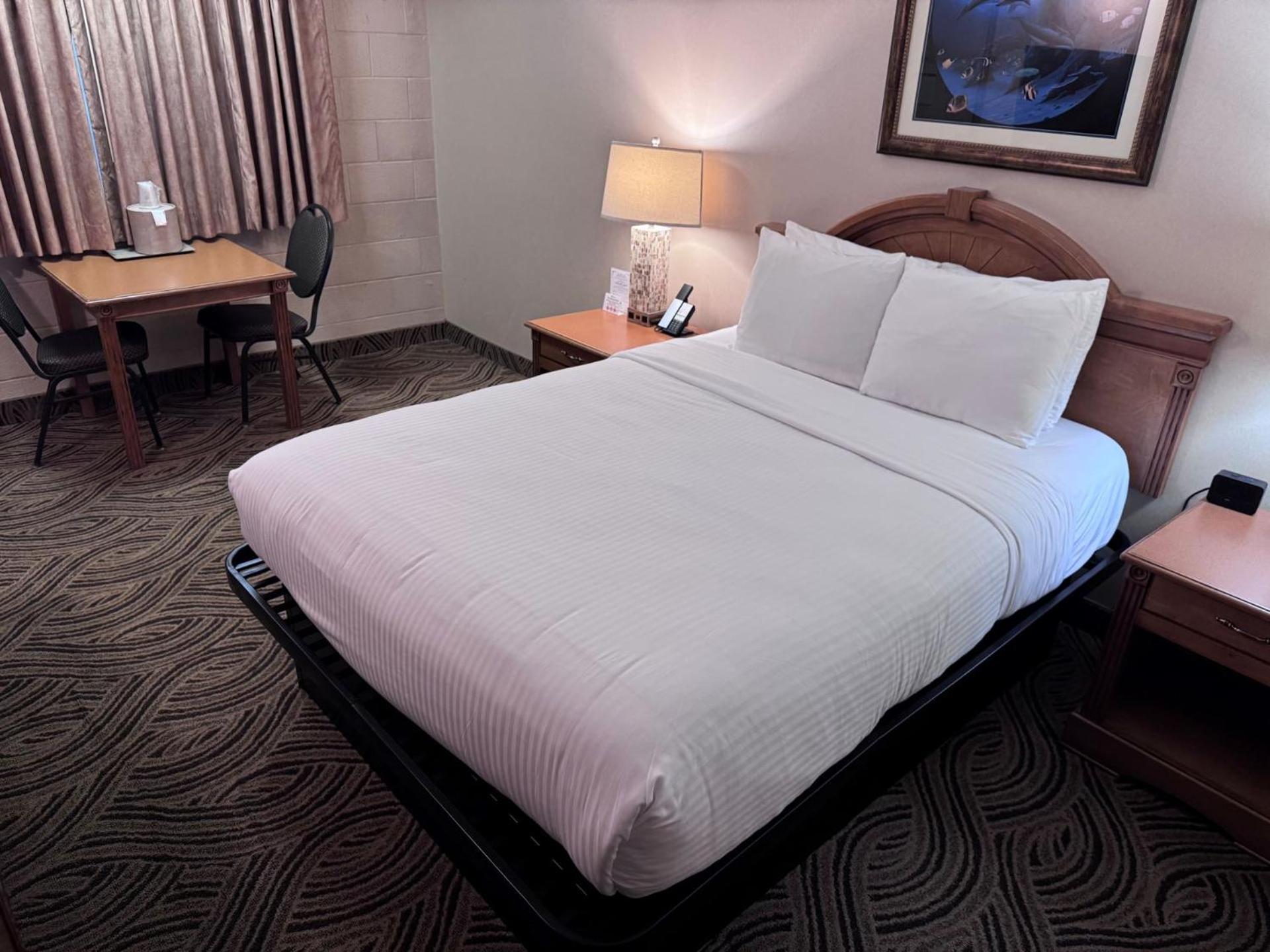 Promenade Inn & Suites Oceanfront 锡赛德 外观 照片