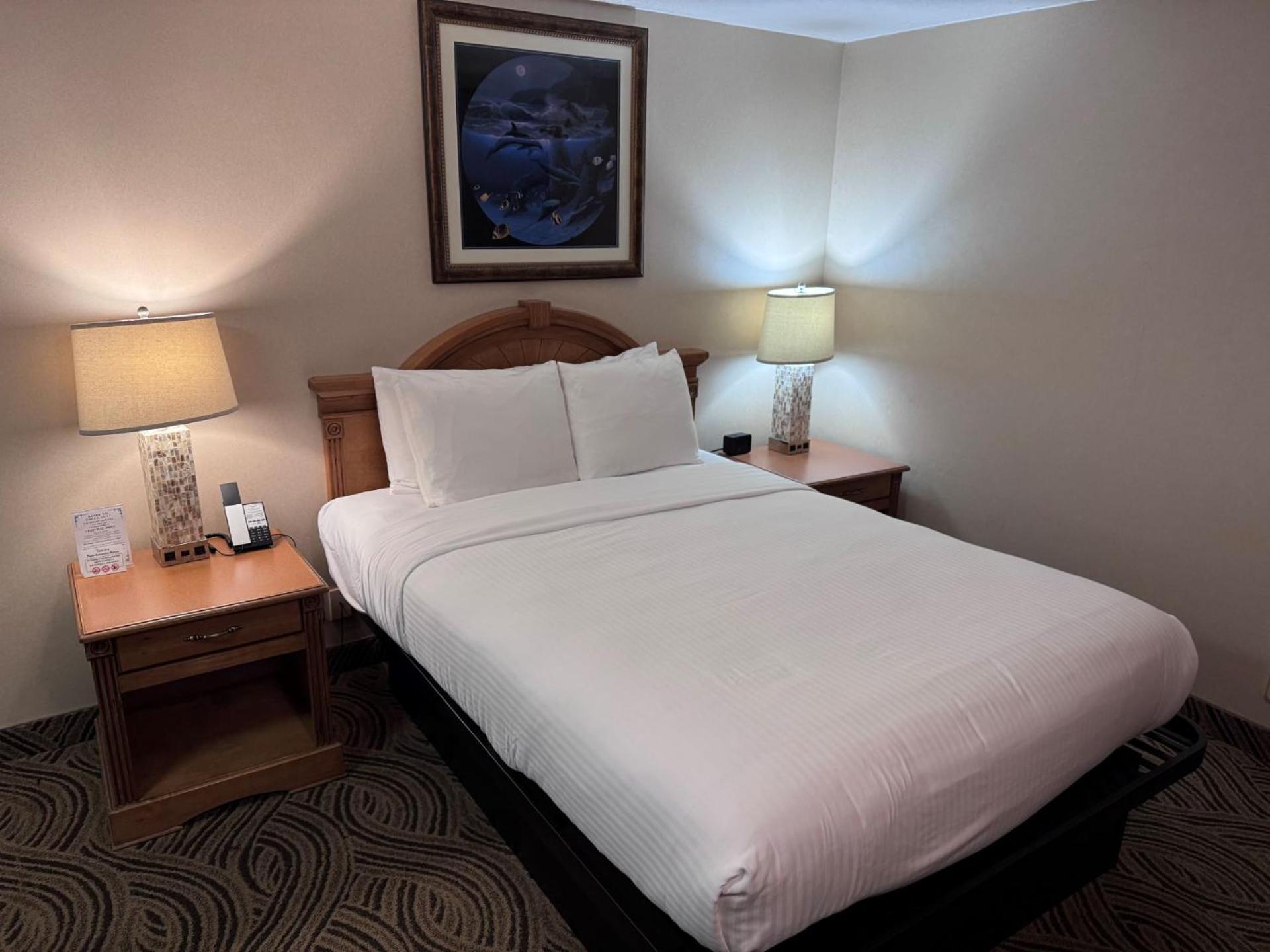 Promenade Inn & Suites Oceanfront 锡赛德 外观 照片