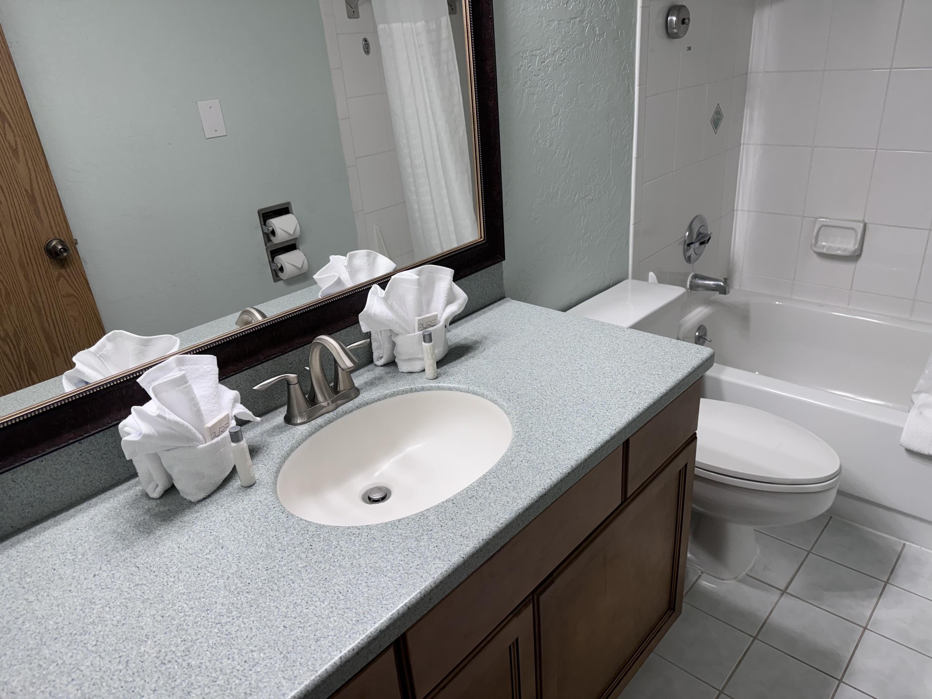 Promenade Inn & Suites Oceanfront 锡赛德 外观 照片