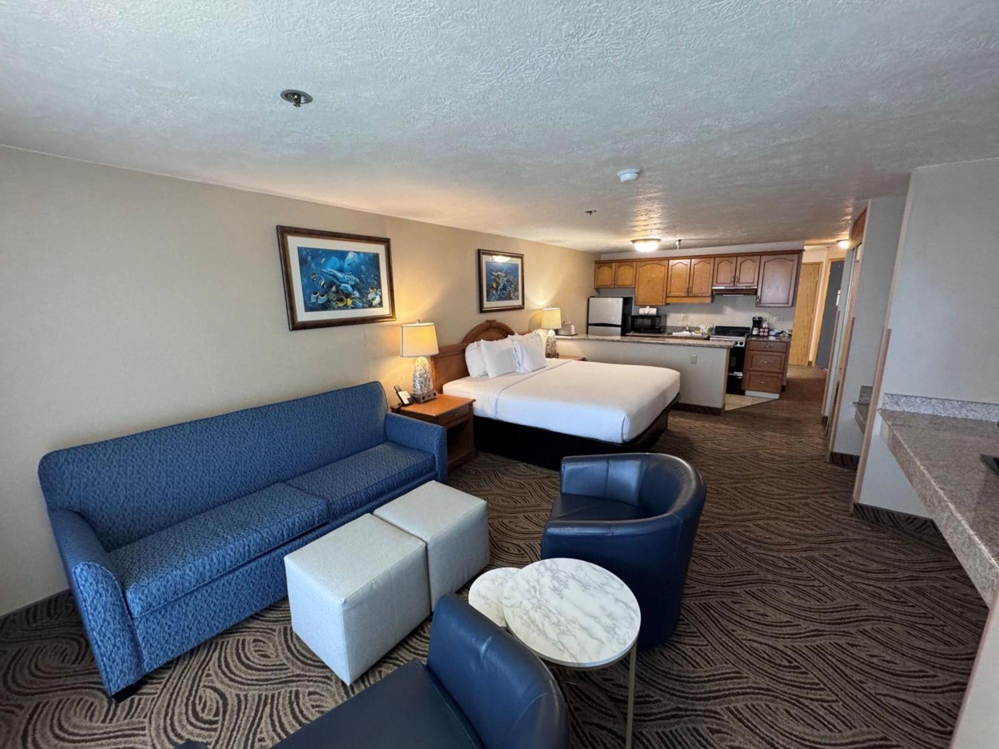 Promenade Inn & Suites Oceanfront 锡赛德 外观 照片