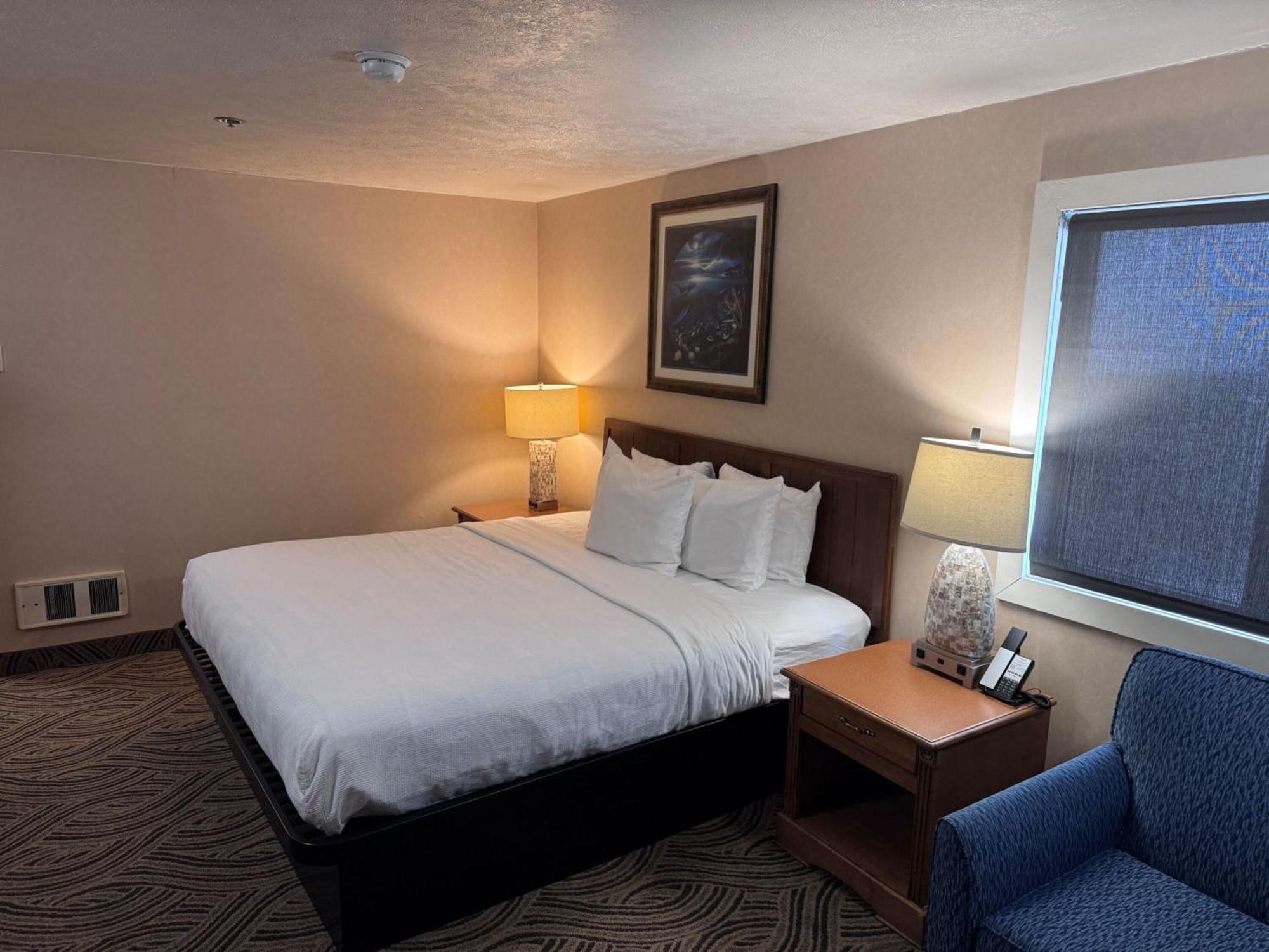 Promenade Inn & Suites Oceanfront 锡赛德 外观 照片