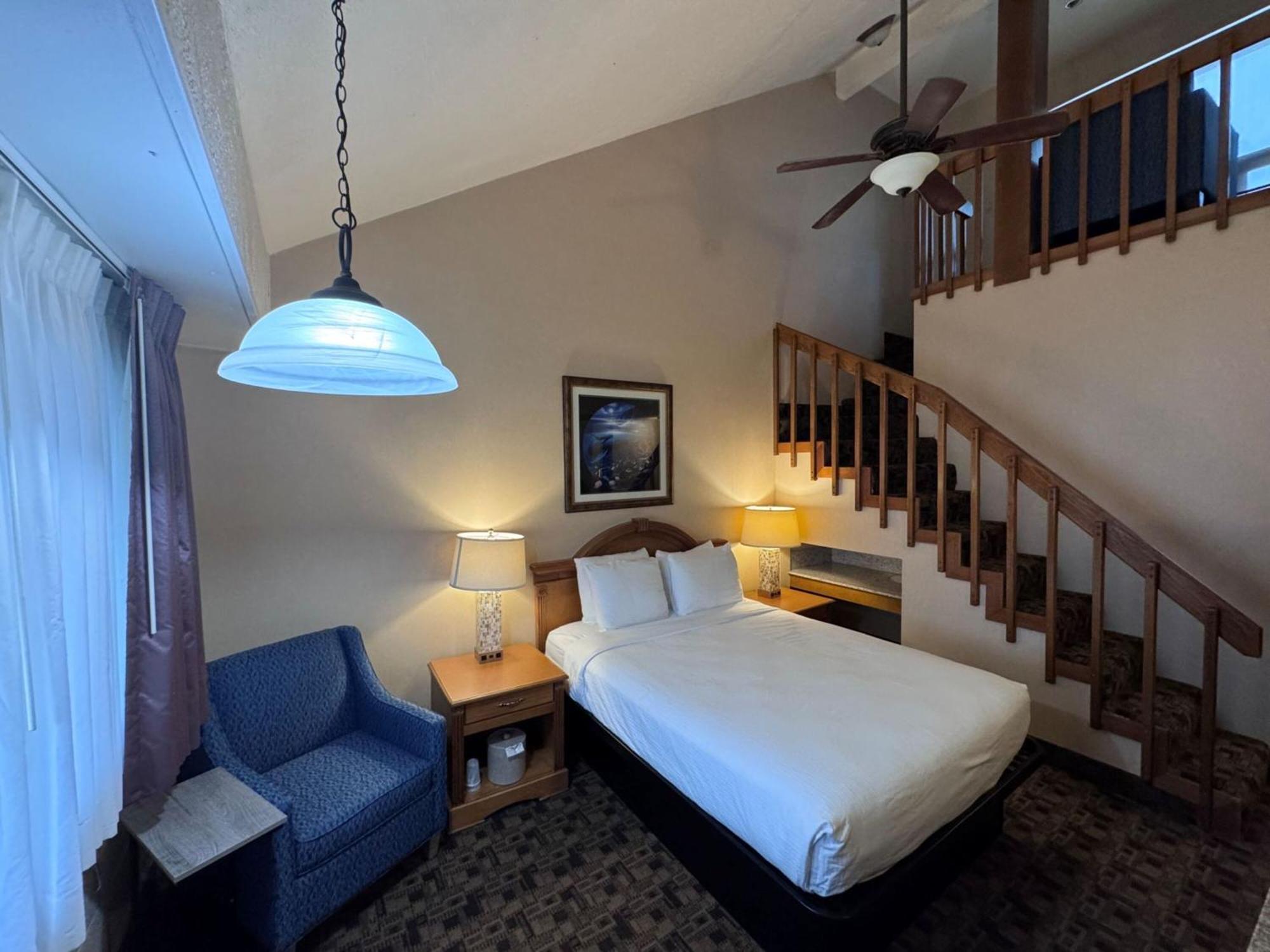 Promenade Inn & Suites Oceanfront 锡赛德 外观 照片