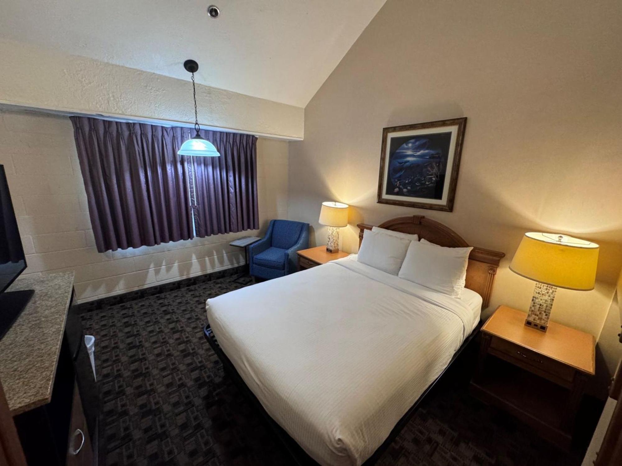 Promenade Inn & Suites Oceanfront 锡赛德 外观 照片